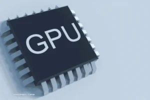 Primer plano de un chip GPU sobre fondo claro, símbolo del papel de NVIDIA en IA en 2025. ©gettyimages | Canva