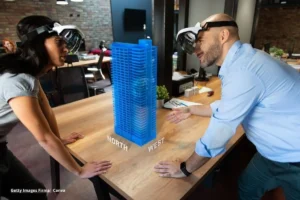 rv y ra en la educación Colombia 2025 – hombre y mujer con gafas de realidad aumentada